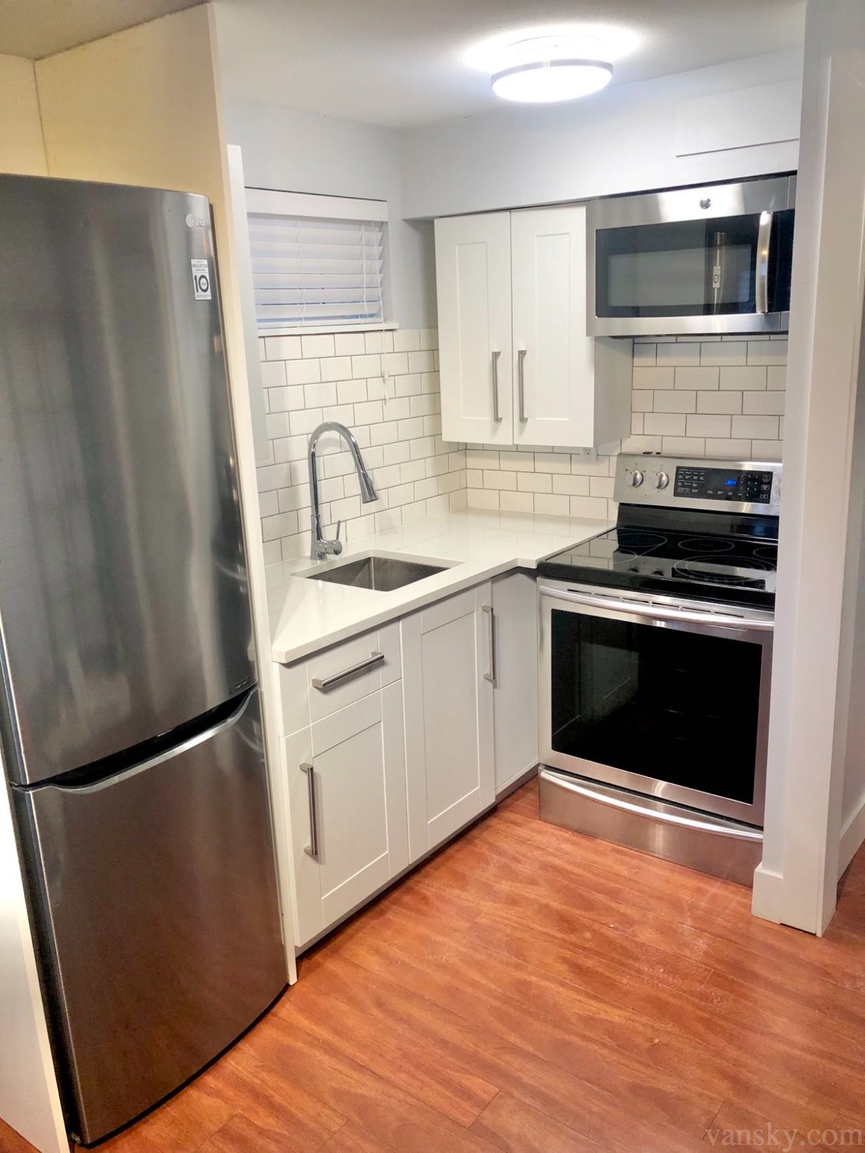 211023172318_image_6487327 (2).JPG